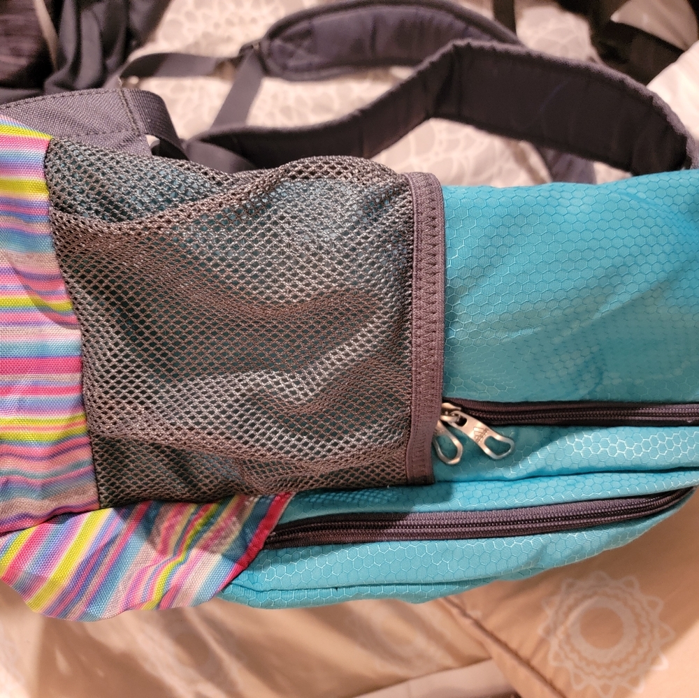 Adidas multi-color backpack - Picture 4 of 5